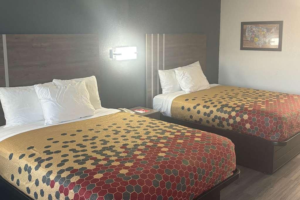 Econo Lodge Calhoun Quarto foto